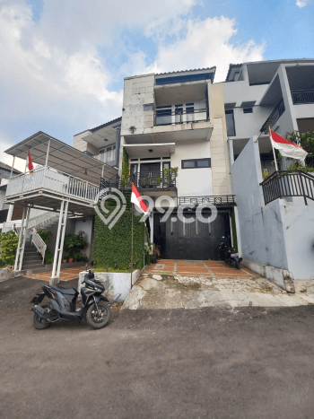 Rumah Luas Asri 3 KT Siap Huni di Cigadung Bandung Rumah Luas Asri 3 KT Siap Huni di Cigadung Bandung