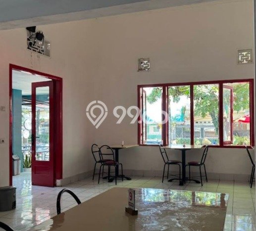 Rumah di Supratman, Bandung, Luas 902m2m² Bangunan 333m2m² Rumah di Supratman, Bandung, Luas 902m2m² Bangunan 333m2m²