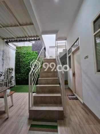 Rumah Modern 2 Kamar LT 169m2 di Buah Batu Rumah Modern 2 Kamar LT 169m2 di Buah Batu
