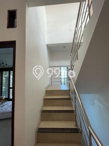 Hunian Elit LB 351m2 Siap Pakai Desain Elegan di Geger Kalong, Bandung Hunian Elit LB 351m2 Siap Pakai Desain Elegan di Geger Kalong, Bandung