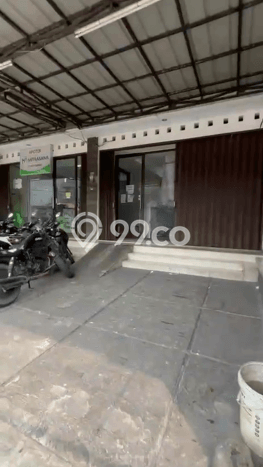 Unit Ruko Dijual di Jakarta Timur LT 89m2 & LB 200m2 Unit Ruko Dijual di Jakarta Timur LT 89m2 & LB 200m2
