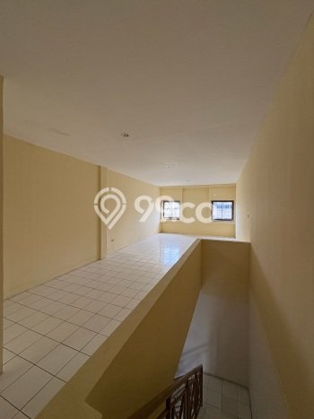 Ruko Dijual di Prime Area Jakarta Barat Luas 150m2 Ruko Dijual di Prime Area Jakarta Barat Luas 150m2