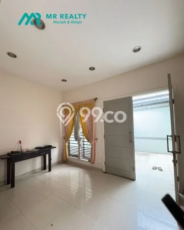 Rumah Luxury Modern Tanpa Renovasi di Bojong Indah Jakarta Barat Rumah Luxury Modern Tanpa Renovasi di Bojong Indah Jakarta Barat
