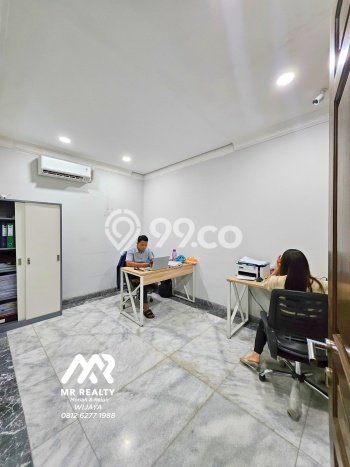 Siap Huni Hunian Elit 4 Kamar di Kelapa Gading Dekat ke Mana Pun Siap Huni Hunian Elit 4 Kamar di Kelapa Gading Dekat ke Mana Pun