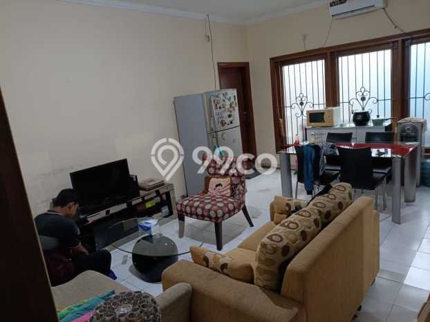 Rumah Mewah Dijual LT 202m2 di Kebon Jeruk, Jakarta Barat Rumah Mewah Dijual LT 202m2 di Kebon Jeruk, Jakarta Barat