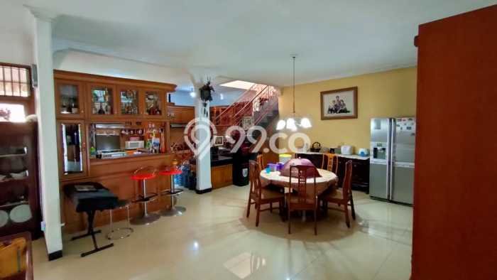 For Sale Rumah Elit Exclusive di Duren Sawit, Jakarta Timur For Sale Rumah Elit Exclusive di Duren Sawit, Jakarta Timur