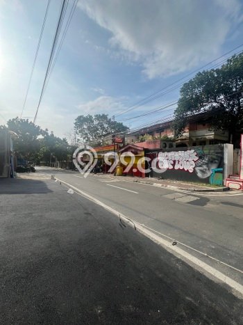 LOKASI STRATEGIS! Ruko Kawasan Pejaten, Luas 170m², Kawasan Komersial LOKASI STRATEGIS! Ruko Kawasan Pejaten, Luas 170m², Kawasan Komersial