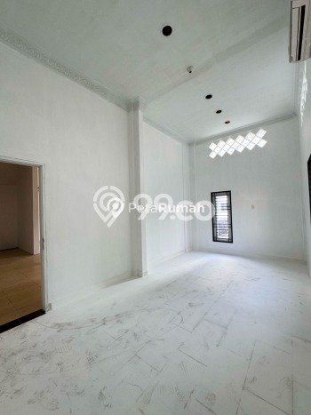 Hunian Mewah Siap Huni LT 165m2 di Medan Deli, Medan Hunian Mewah Siap Huni LT 165m2 di Medan Deli, Medan