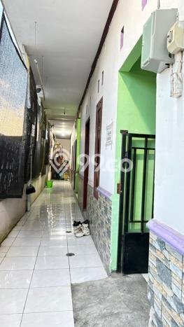 Rumah Kost untuk Dijual di Jaten dengan 4 KT, 2 KM, Luas 90m2 Rumah Kost untuk Dijual di Jaten dengan 4 KT, 2 KM, Luas 90m2
