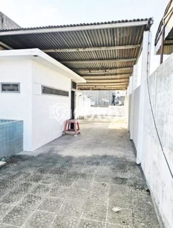 Rumah LB 226m2m² Dekat dengan Akses Transportasi, Medan - Lokasi Premium Rumah LB 226m2m² Dekat dengan Akses Transportasi, Medan - Lokasi Premium