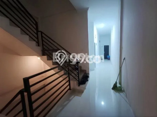 Bisa KPR! Rumah Medan Timur, Medan, Luas 324m2m² Bangunan 450m2m² Bisa KPR! Rumah Medan Timur, Medan, Luas 324m2m² Bangunan 450m2m²