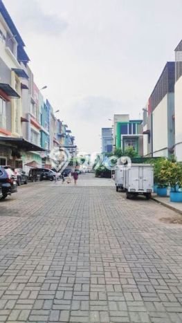 Rumah Kawasan Medan Barat, Luas 60m2m², LB 180m2m² Rumah Kawasan Medan Barat, Luas 60m2m², LB 180m2m²