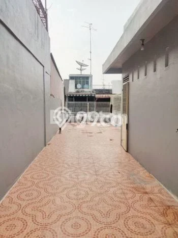Hunian Impian Modern! Rumah Mewah di Medan Area, Medan, Luas 64m2m² Bangunan 192m2m² Hunian Impian Modern! Rumah Mewah di Medan Area, Medan, Luas 64m2m² Bangunan 192m2m²