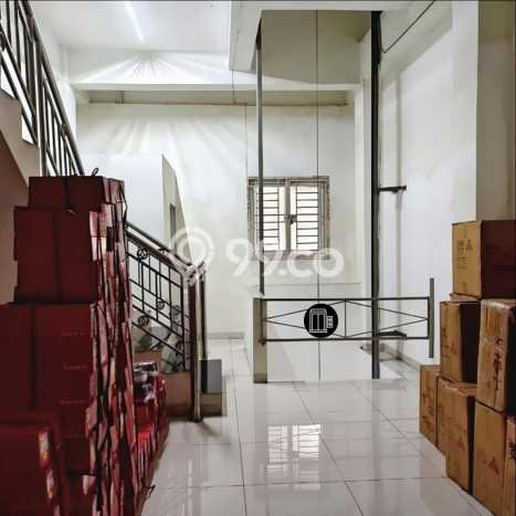 Ruko Dijual di Kawasan Medan Timur, Medan Harga Kompetitif Ruko Dijual di Kawasan Medan Timur, Medan Harga Kompetitif