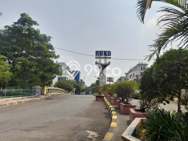 LOKASI STRATEGIS! Ruko di Cempaka Mas, Luas 210m2m², Jalan Strategis LOKASI STRATEGIS! Ruko di Cempaka Mas, Luas 210m2m², Jalan Strategis