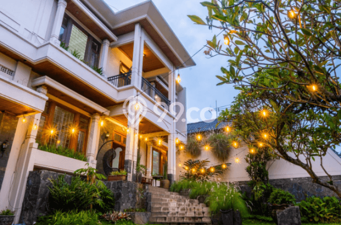 HARGA SPECIAL! Rumah Asri area Bandung Kota, Bandung, Luas 634m2m² Bangunan 564m2m² BISA KPR! HARGA SPECIAL! Rumah Asri area Bandung Kota, Bandung, Luas 634m2m² Bangunan 564m2m² BISA KPR!