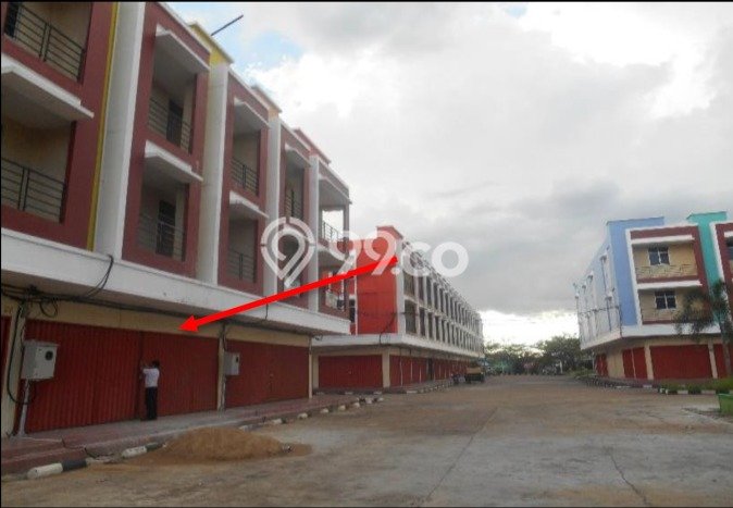 KAWASAN PREMIUM! Ruko Kawasan Pontianak Timur, Luas 384m2m², Akses Utama KAWASAN PREMIUM! Ruko Kawasan Pontianak Timur, Luas 384m2m², Akses Utama