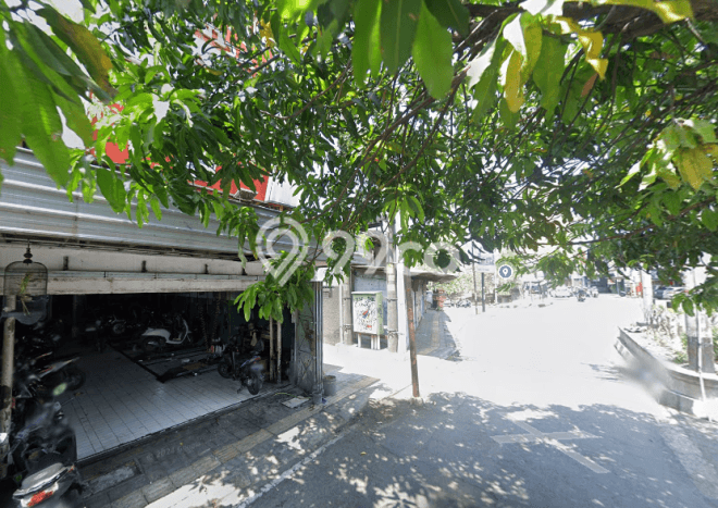 LOKASI STRATEGIS! Komersial di Sidoharjo, Luas 193m2m², Pusat Komersial, Mainroad LOKASI STRATEGIS! Komersial di Sidoharjo, Luas 193m2m², Pusat Komersial, Mainroad