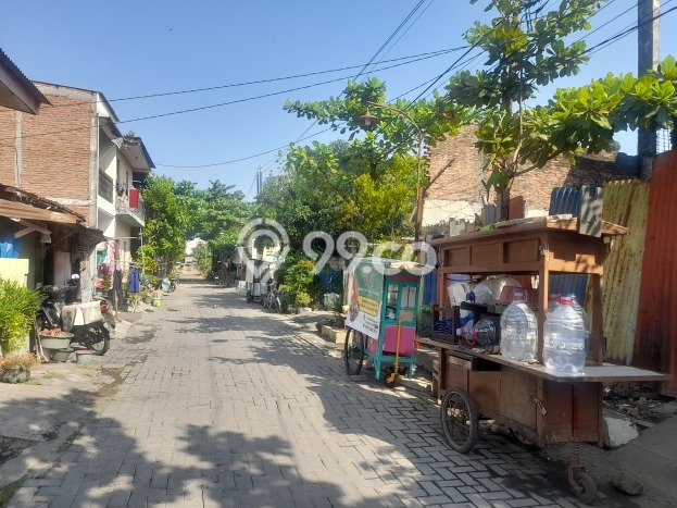 Rumah Idaman Modern! Rumah 2 Lantai di Semarang Barat, Semarang, LT 620m2m² LB 250m2m² Rumah Idaman Modern! Rumah 2 Lantai di Semarang Barat, Semarang, LT 620m2m² LB 250m2m²