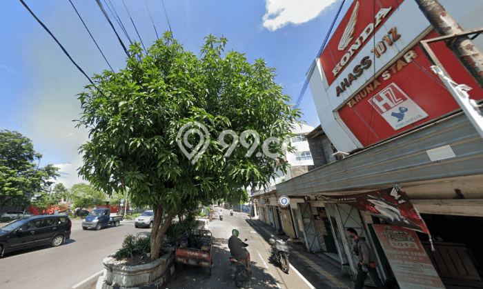 LOKASI STRATEGIS! Komersial di Sidoharjo, Luas 193m2m², Pusat Komersial, Mainroad LOKASI STRATEGIS! Komersial di Sidoharjo, Luas 193m2m², Pusat Komersial, Mainroad