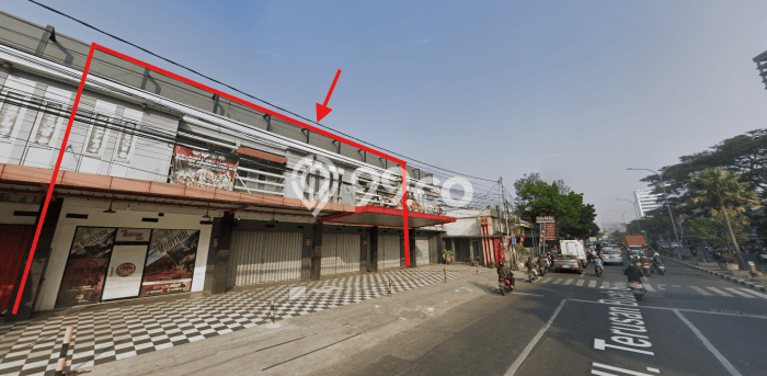 Ruko di Batununggal, Luas 140m2m², Mainroad, Lokasi Strategis Ruko di Batununggal, Luas 140m2m², Mainroad, Lokasi Strategis