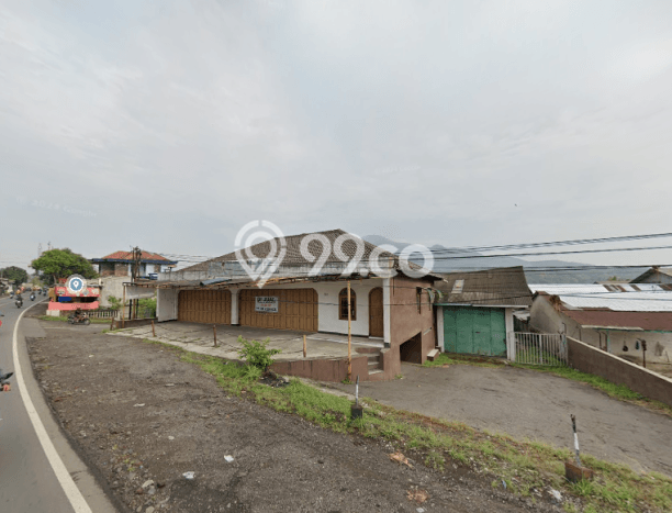 Gudang Strategis di Cimalaka, Luas 1063m2m², Jalan Utama, Area Bisnis Aktif Gudang Strategis di Cimalaka, Luas 1063m2m², Jalan Utama, Area Bisnis Aktif