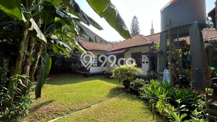 Dijual Rumah Mewah Exclusive di Kebon Jeruk, Jakarta Barat Dijual Rumah Mewah Exclusive di Kebon Jeruk, Jakarta Barat