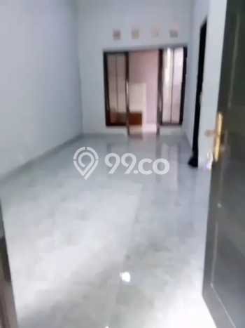 Disewakan Rumah Murah di Banjar Wijaya Tangerang Punya 2 Kamar Tidur Disewakan Rumah Murah di Banjar Wijaya Tangerang Punya 2 Kamar Tidur