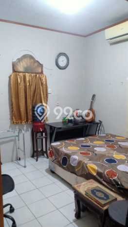 Rumah Modern Cantik 4 Kamar Bisa Langsung Pindah di Ciledug Rumah Modern Cantik 4 Kamar Bisa Langsung Pindah di Ciledug