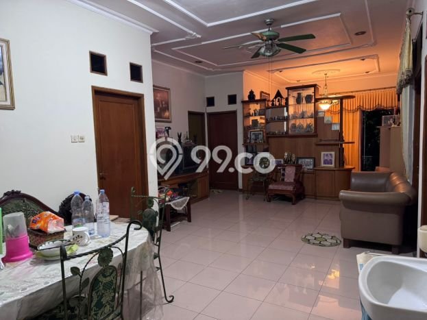 Rumah Luxury Modern Tanpa Renovasi di Surabaya Kota Surabaya Rumah Luxury Modern Tanpa Renovasi di Surabaya Kota Surabaya