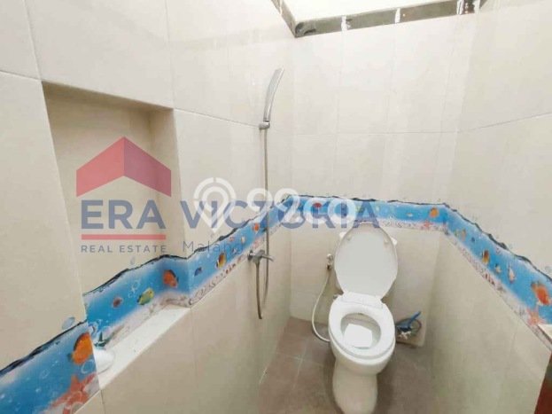 SIAP HUNI! Rumah Asri di Lowokwaru, Luas 222m2m² LB 110m2m² SIAP HUNI! Rumah Asri di Lowokwaru, Luas 222m2m² LB 110m2m²
