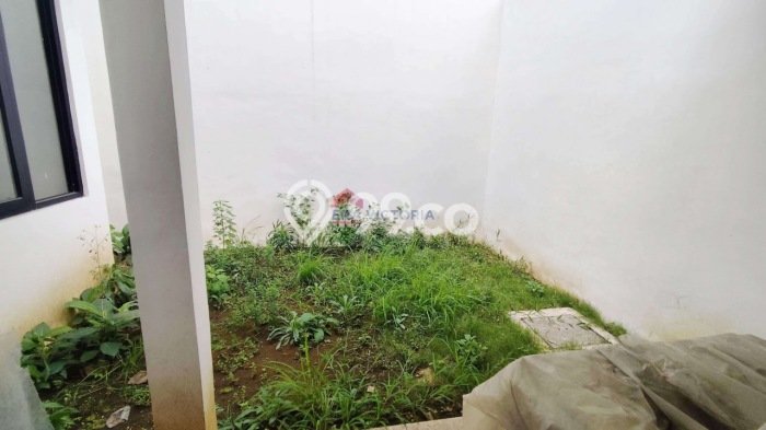 Kesempatan Memiliki Rumah 2 Kamar Tidur dan 1 Kamar Mandi di Gadang, Dekat Pusat Kota, Malang Kesempatan Memiliki Rumah 2 Kamar Tidur dan 1 Kamar Mandi di Gadang, Dekat Pusat Kota, Malang