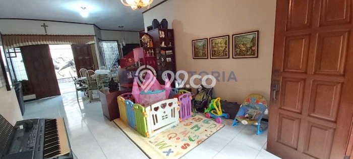 Rumah Exclusive 3 KT 1 KM di Kompleks Perumahan Dieng Tidar, Malang Rumah Exclusive 3 KT 1 KM di Kompleks Perumahan Dieng Tidar, Malang
