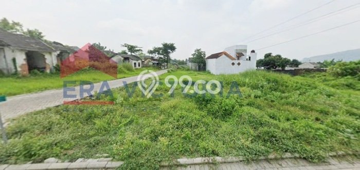 Tanah Area Potensial Kawasan Lawang, Luas 235m2m², Lingkungan Asri, Akses Lawang, Malang, Malang Tanah Area Potensial Kawasan Lawang, Luas 235m2m², Lingkungan Asri, Akses Lawang, Malang, Malang