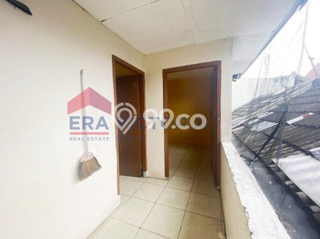 BEST CHOICE! Rumah kawasan , 5 KT, Dekat Mall, Luas 84m2m² LB 84m2m² BEST CHOICE! Rumah kawasan , 5 KT, Dekat Mall, Luas 84m2m² LB 84m2m²