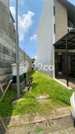 Jual Rumah Modern 2 KT di BSD, Tangerang Jual Rumah Modern 2 KT di BSD, Tangerang