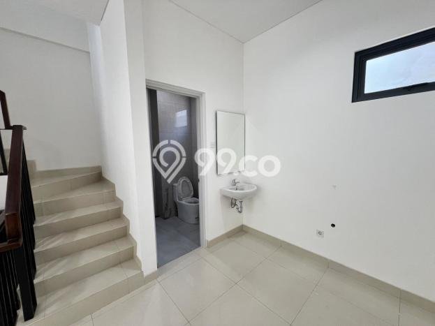 FOR RENT! Ruko di BSD Cocok untuk Bisnis 156m2 FOR RENT! Ruko di BSD Cocok untuk Bisnis 156m2