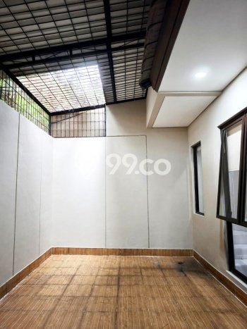 Jual Rumah Luas Megah Dengan View Eksklusif di BSD, Tangerang Jual Rumah Luas Megah Dengan View Eksklusif di BSD, Tangerang