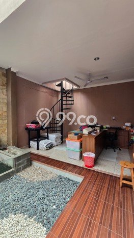 Hunian Mewah LB 238m2 Siap Pakai Desain Elegan di BSD, Tangerang Hunian Mewah LB 238m2 Siap Pakai Desain Elegan di BSD, Tangerang