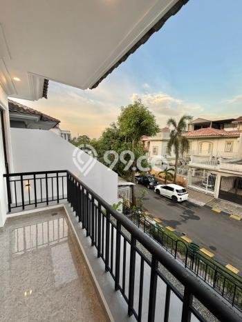 Hunian Elit LB 280m2 Siap Huni Desain Elegan di BSD, Tangerang Hunian Elit LB 280m2 Siap Huni Desain Elegan di BSD, Tangerang