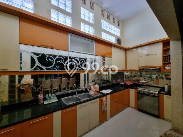 Unit Komersial Dijual di Genuk Semarang 2389m2 Unit Komersial Dijual di Genuk Semarang 2389m2