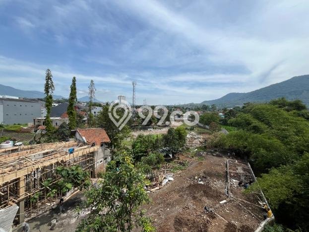 Jarang Ada! Tanah di Jatinangor Punya Luas 174m2 SHM Jarang Ada! Tanah di Jatinangor Punya Luas 174m2 SHM