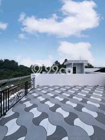 Rumah Luas Asri 3 KT Siap Pakai di Tanjung Barat Jakarta Selatan Rumah Luas Asri 3 KT Siap Pakai di Tanjung Barat Jakarta Selatan