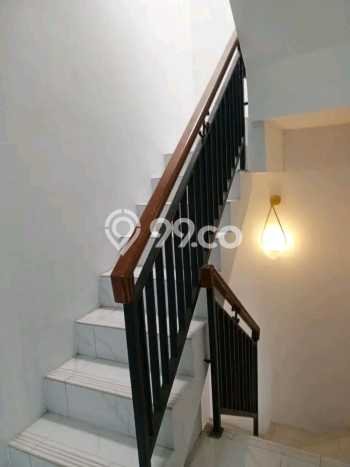 Hunian Cantik Modern Lb 75m2 di Jagakarsa, Jakarta Selatan Hunian Cantik Modern Lb 75m2 di Jagakarsa, Jakarta Selatan