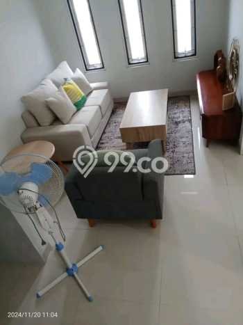 Rumah Strategis Minimalis Lb 190m2 di Jagakarsa, Jakarta Selatan Rumah Strategis Minimalis Lb 190m2 di Jagakarsa, Jakarta Selatan