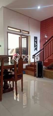 Dijual Hunian Rumah Terawat 4 KT di Tanjung Barat, Jakarta Selatan Dijual Hunian Rumah Terawat 4 KT di Tanjung Barat, Jakarta Selatan