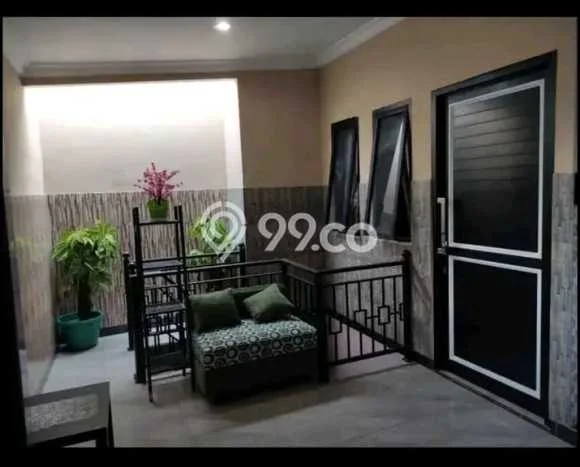 Rumah Strategis Modern Lb 155m2 di Jagakarsa, Jakarta Selatan Rumah Strategis Modern Lb 155m2 di Jagakarsa, Jakarta Selatan
