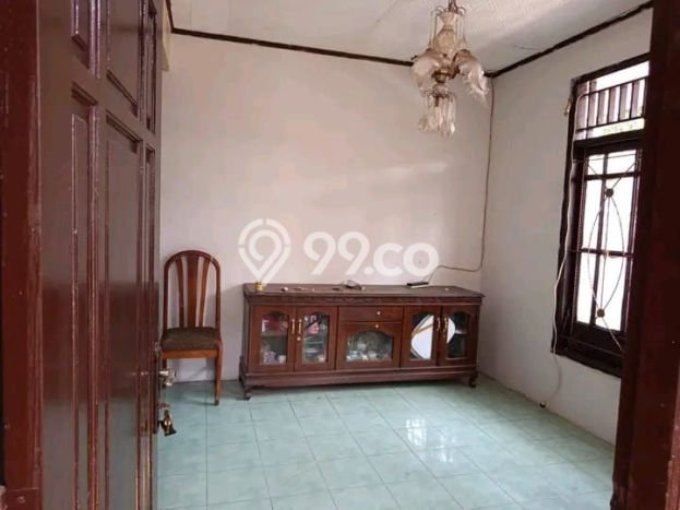 Rumah Modern 4 KT di Pejaten Jakarta Selatan Rumah Modern 4 KT di Pejaten Jakarta Selatan
