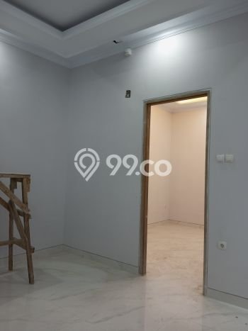 For Sale Hunian Rumah Nyaman 4 KT di Lenteng Agung, Jakarta Selatan For Sale Hunian Rumah Nyaman 4 KT di Lenteng Agung, Jakarta Selatan