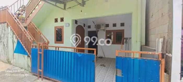 Dijual Kost di Kawasan Jagakarsa, Jakarta Selatan, Spesifikasi 6 KT, 2 KM, 180m2 Dijual Kost di Kawasan Jagakarsa, Jakarta Selatan, Spesifikasi 6 KT, 2 KM, 180m2